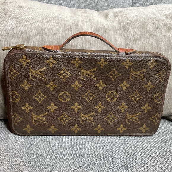 Rare & Discontinued! Louis Vuitton Poche Escapade Monogram Travel Organizer - Picture 16 of 16